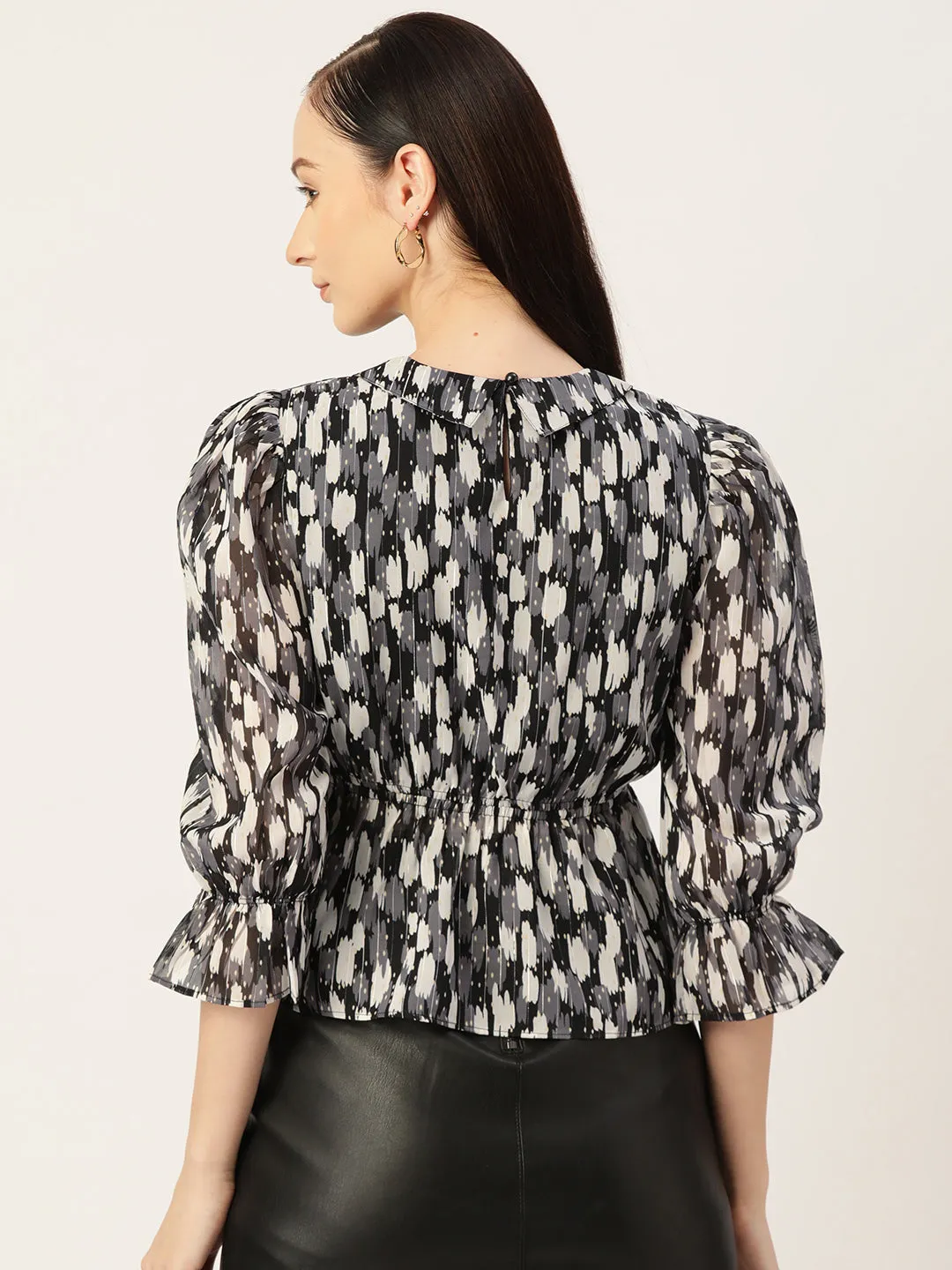 Abstract Print Peter Pan Collar Top