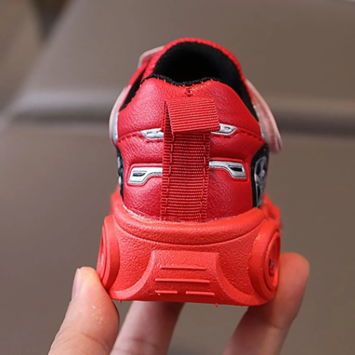 Baby Light Up Shoes Casual Cartoon Car Sneaker Kids Sports Shoes Light Up Shoes for Boys Toddler Girl Tennis Shoes