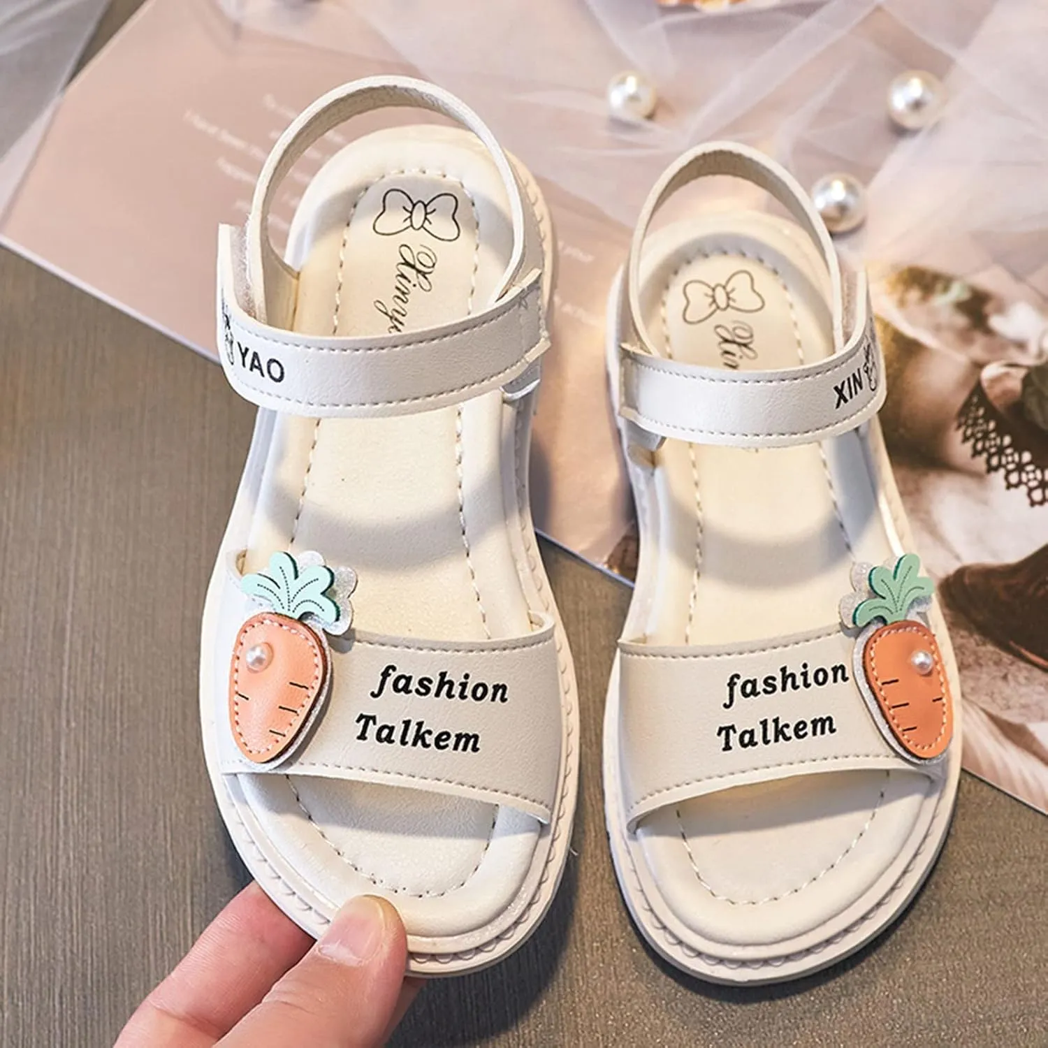 Girl Tennis Shoes Thick Soles Soft Soles Middle and Large Children Children School Sandals Beach Shoes Baby Sandals Size 5