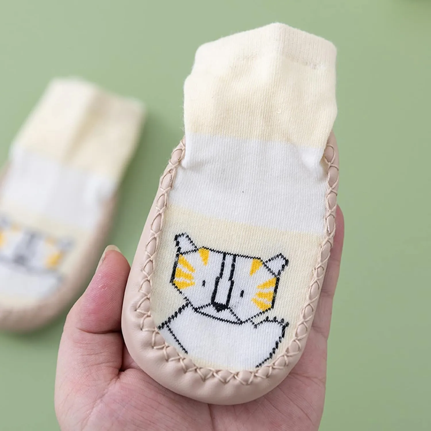 Infant Toddler Shoes Soft Sole Toddler Shoes Cartoon Animal Print Non Slip Breathable Rubber Sandals for Kids