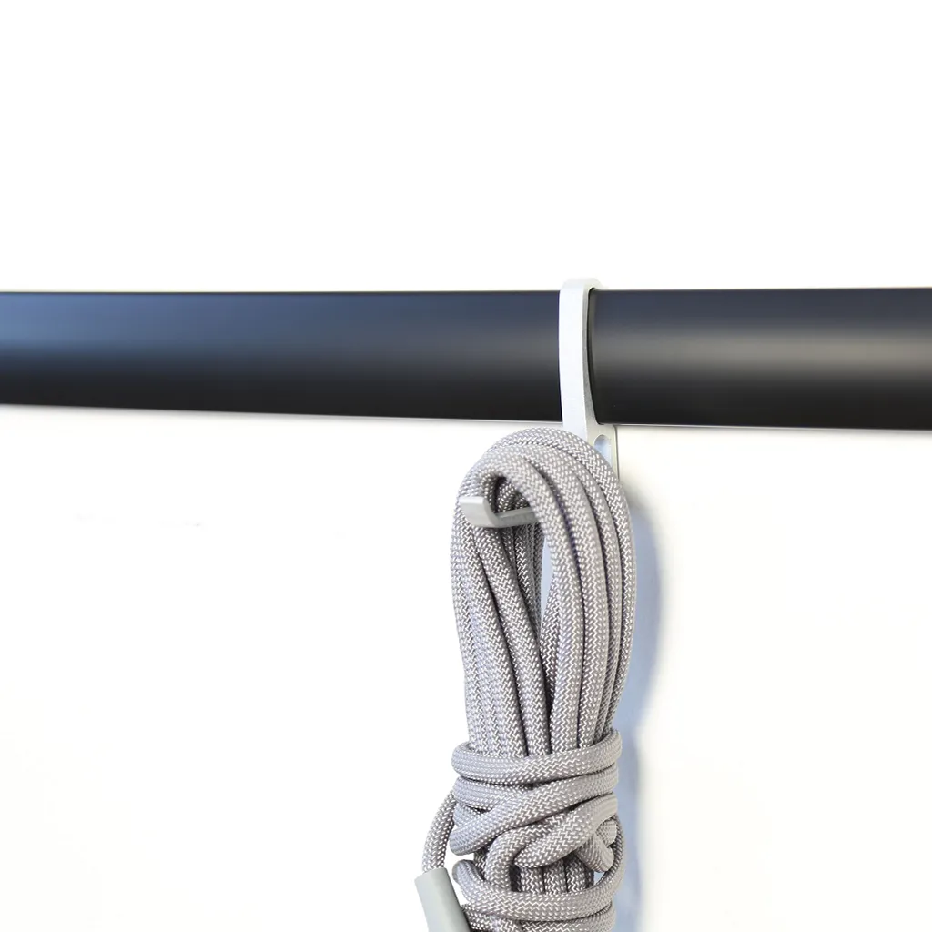 Single L Hook